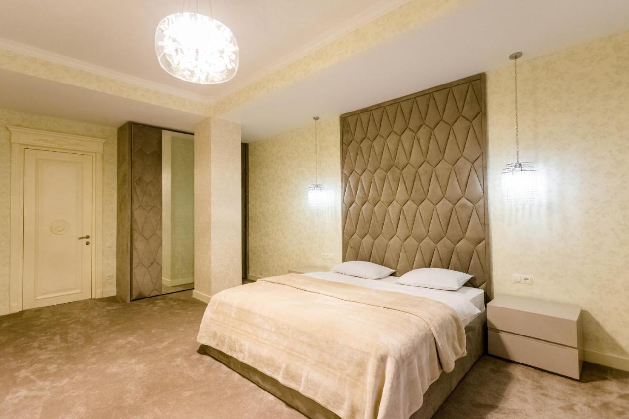 Rustaveli Residence I Tbilissi Extérieur photo