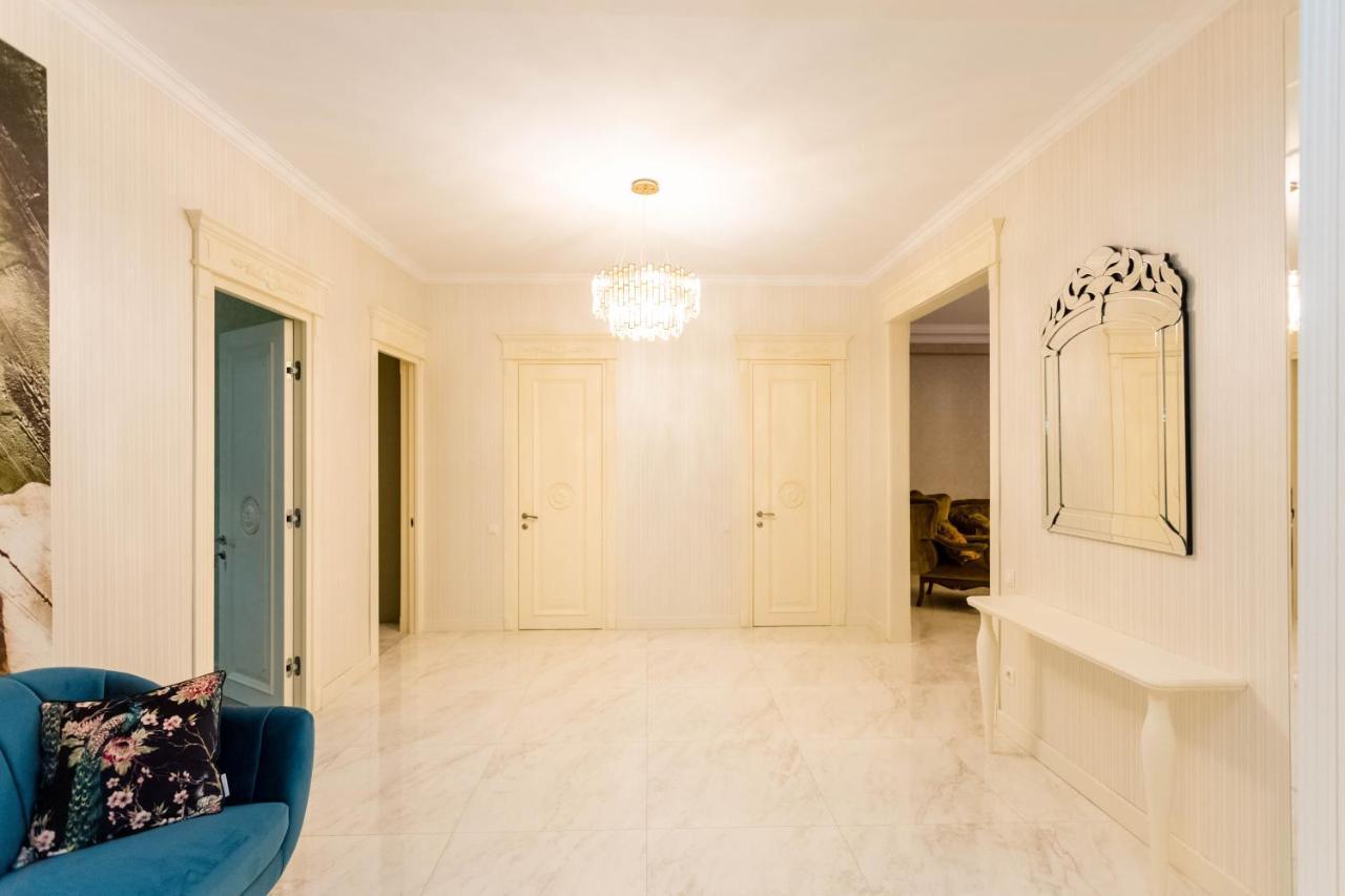 Rustaveli Residence I Tbilissi Extérieur photo