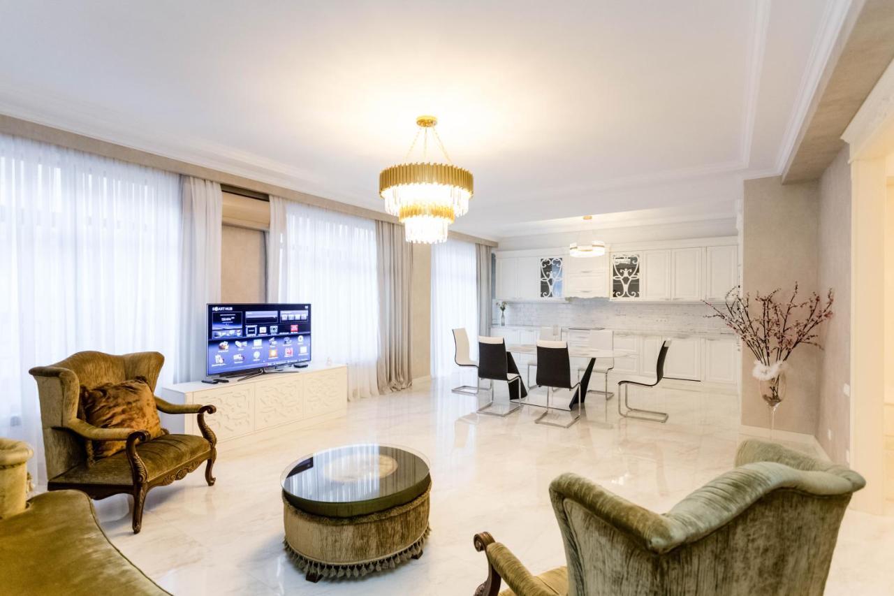 Rustaveli Residence I Tbilissi Extérieur photo